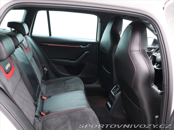 Škoda Octavia RS 2,0 TSI DSG RS230 CZ Chal 2017