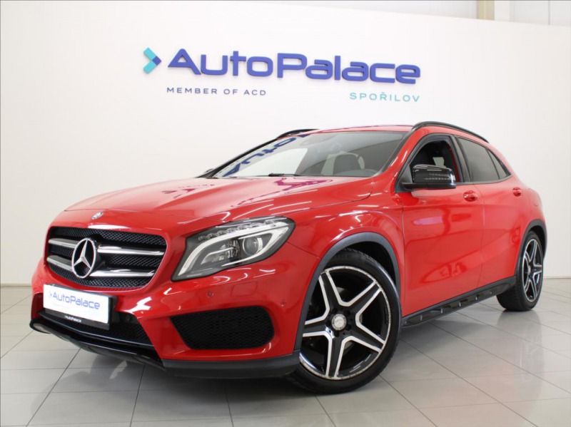 Mercedes-Benz Ostatní modely GLA 2,0 250 4M AMG paket Kam.