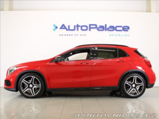 Mercedes-Benz Ostatní modely GLA 2,0 250 4M AMG paket Kam. 2015