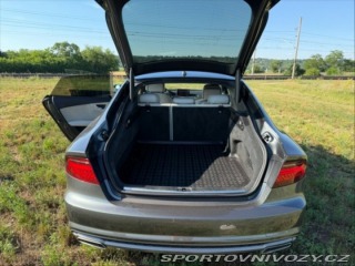 Audi A7 3,0   Tdi quattro s troni 1800