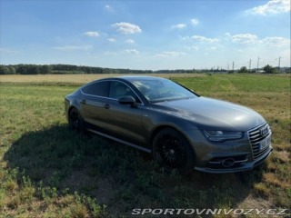Audi A7 3,0   Tdi quattro s troni 1800