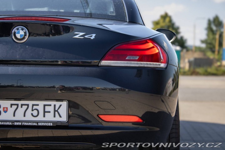 BMW Z4 sDrive 23i / 150kW / A6 2011