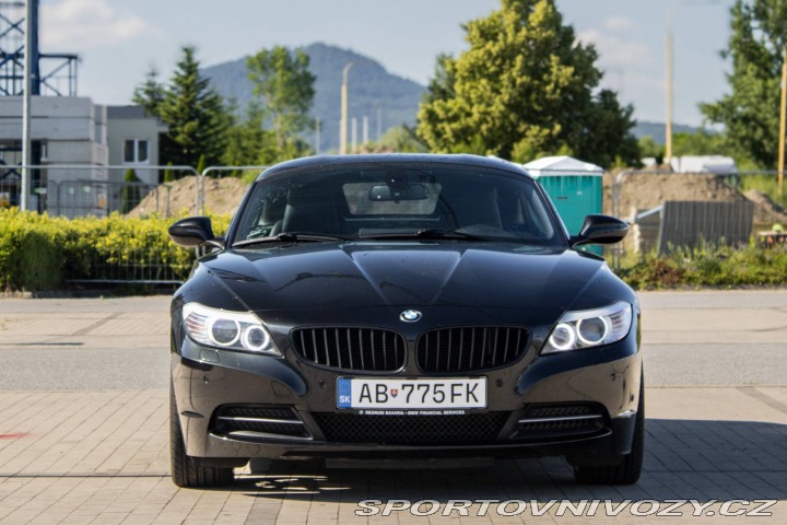 BMW Z4 sDrive 23i / 150kW / A6 2011
