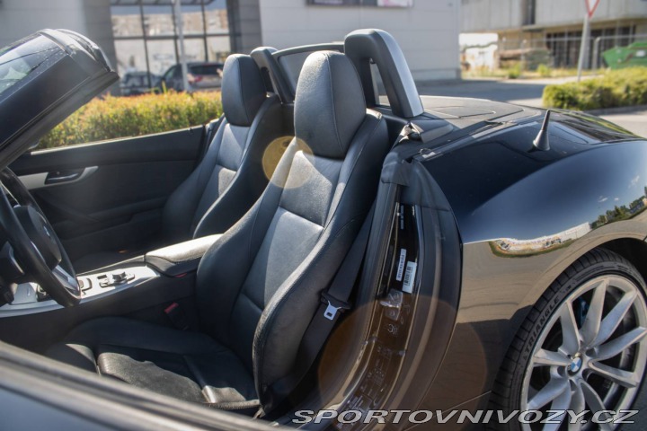 BMW Z4 sDrive 23i / 150kW / A6 2011