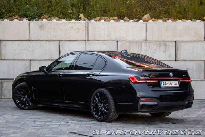 BMW 7 750i xDrive M Sport / 39 2021