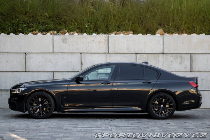 BMW 7 750i xDrive M Sport / 39 2021