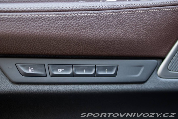 BMW 7 750i xDrive M Sport / 39 2021