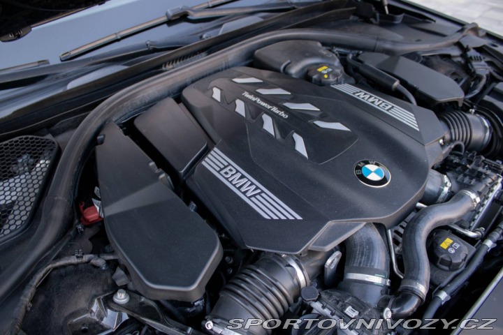 BMW 7 750i xDrive M Sport / 39 2021