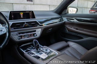 BMW 7 750i xDrive M Sport / 39 2021