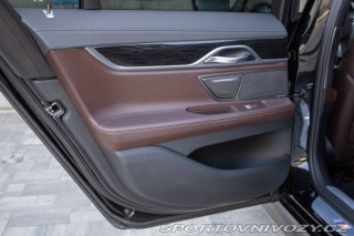 BMW 7 750i xDrive M Sport / 39 2021