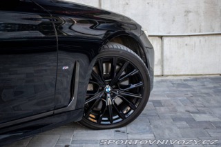 BMW 7 750i xDrive M Sport / 39 2021