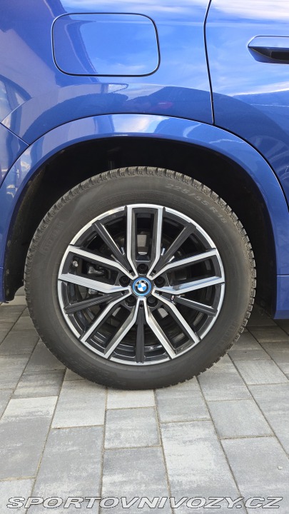 BMW X1 X1e 25 xDrive M 5 let zár 2025