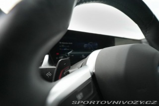 BMW X1 X1e 25 xDrive M 5 let zár 2025