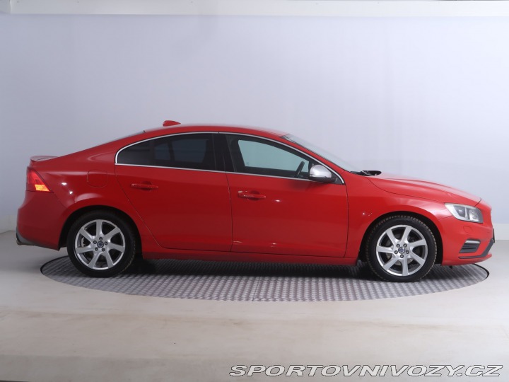 Volvo S60 R-Design D4 Polestar 2015