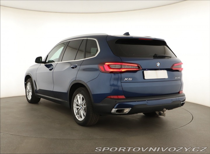 BMW X5 xDrive40i 2022