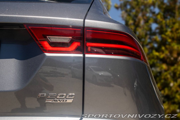 Jaguar E-Pace 2.0 I4 P200 / AJ NA SPLÁ 2019