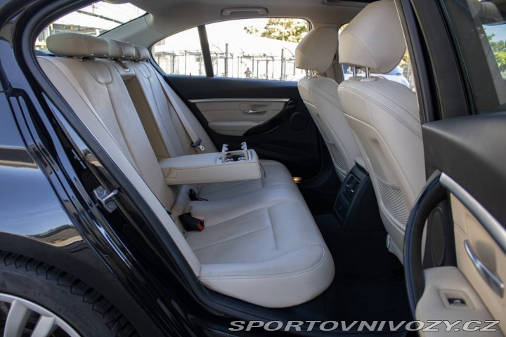 BMW 3 330d xDrive Sportline Sh 2017