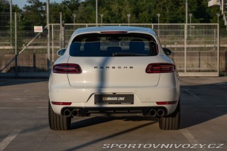Porsche Macan Turbo Performance & Black 2021