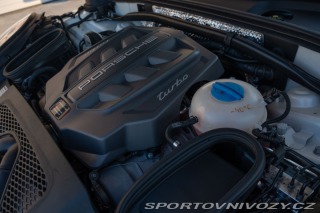 Porsche Macan Turbo Performance & Black 2021