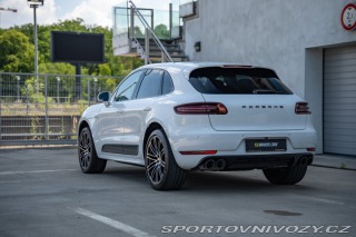 Porsche Macan Turbo Performance & Black 2018