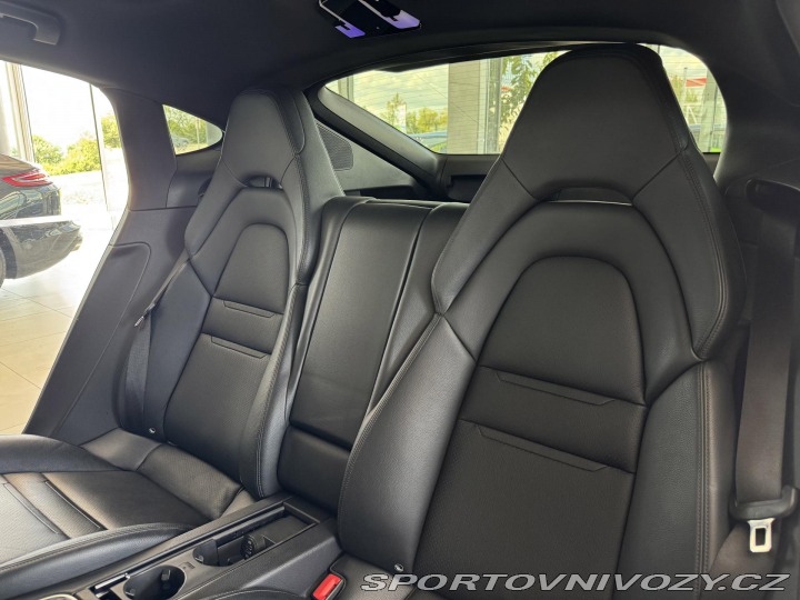 Porsche Panamera 4S 324kW*Chrono*REZERVACE 2018