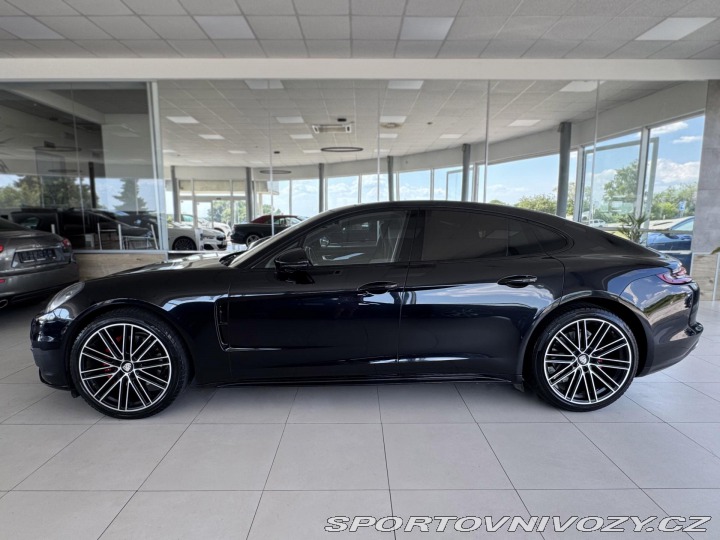 Porsche Panamera 4S 324kW*Chrono*REZERVACE 2018