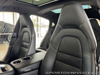 Porsche Panamera 4S 324kW*Chrono*Dověry*Pa 2018