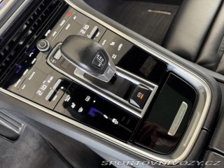 Porsche Panamera 4S 324kW*Chrono*Dověry*Pa 2018