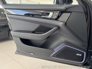 Porsche Panamera 4S 324kW*Chrono*Dověry*Pa 2018