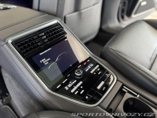 Porsche Panamera 4S 324kW*Chrono*Dověry*Pa 2018
