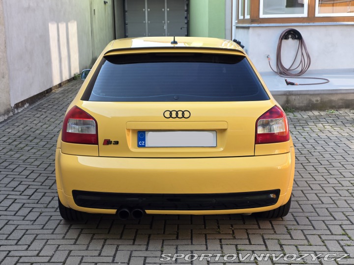 Audi S3  2000