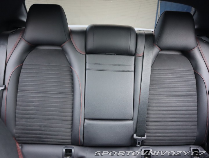 Mercedes-Benz CLA AMG Paket 180 2013