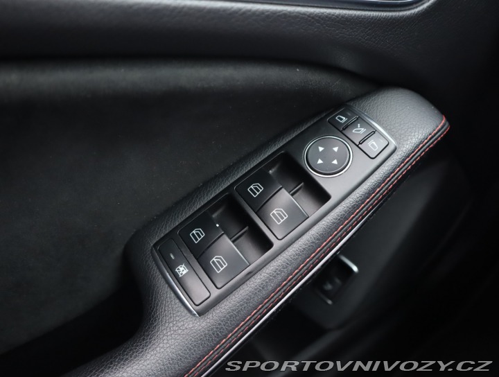 Mercedes-Benz CLA AMG Paket 180 2013