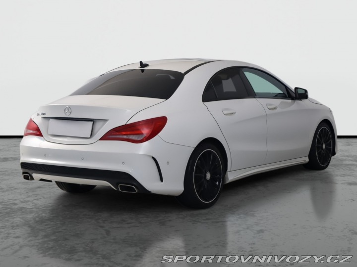 Mercedes-Benz CLA AMG Paket 180 2013