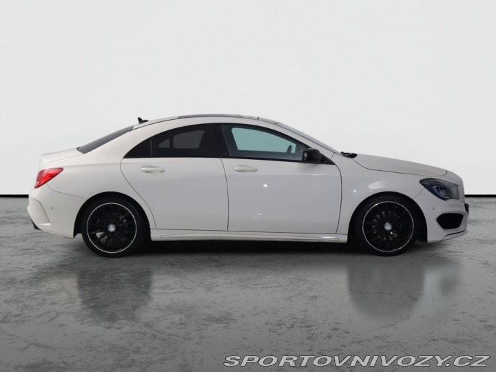 Mercedes-Benz CLA AMG Paket 180 2013