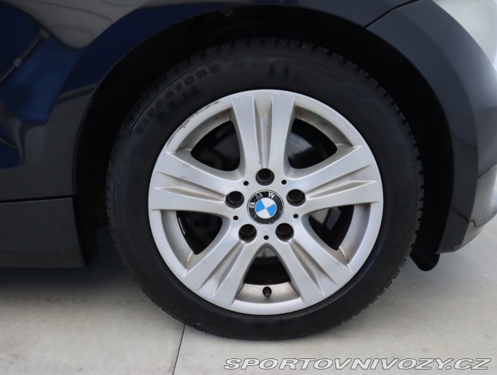 BMW 1 118d 2011