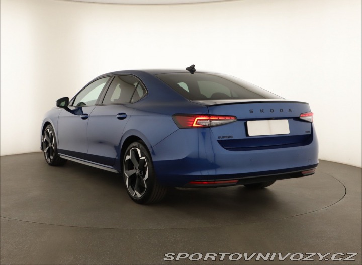 Škoda Superb Sportline 2.0 TSI 2025