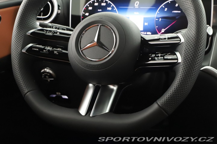 Mercedes-Benz Ostatní modely GLC AMG Line GLC 220 d 4MATIC 2025