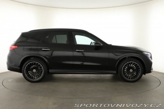 Mercedes-Benz Ostatní modely GLC AMG Line GLC 220 d 4MATIC 2025