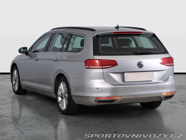 Volkswagen Ostatní modely Passat Comfortline 2.0 BiTDI 2015