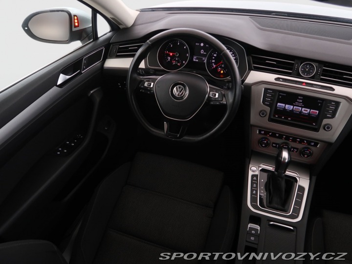 Volkswagen Ostatní modely Passat Comfortline 2.0 BiTDI 2015