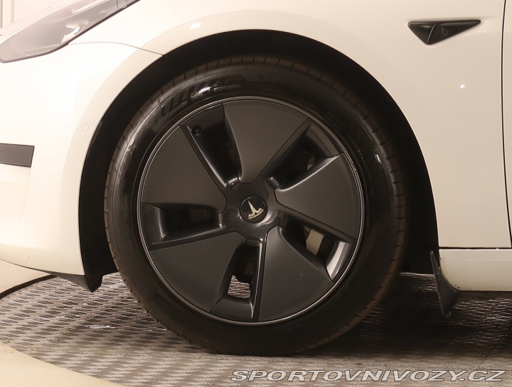 Tesla Model 3 Std Range Plus LFP 2021
