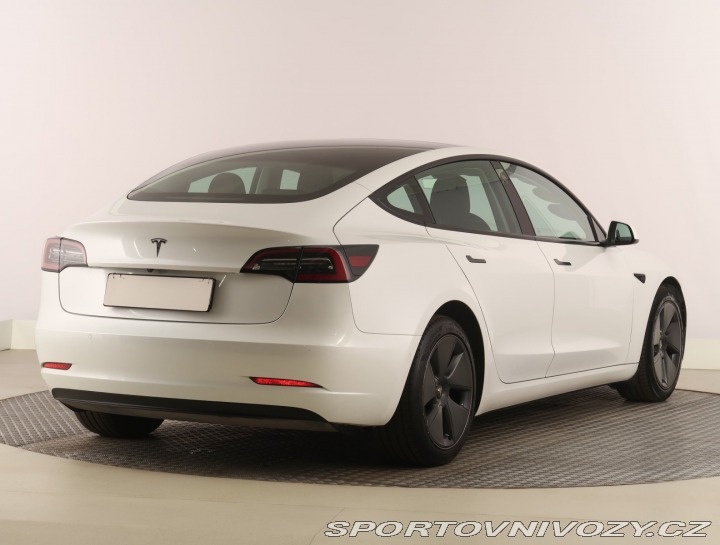 Tesla Model 3 Std Range Plus LFP 2021