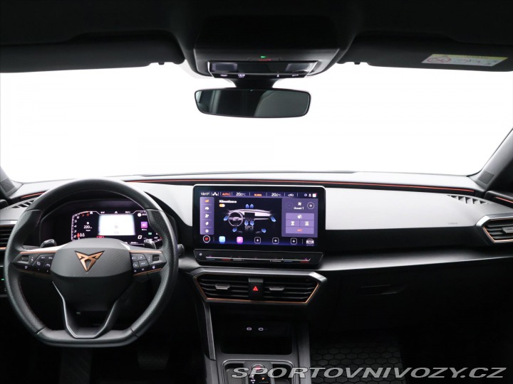 Cupra Leon 2,0 TSI 140 kW DSG ST CZ 2024