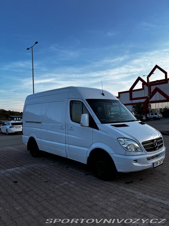 Mercedes-Benz Ostatní modely Sprinter 3,0   318 CDI V6 L2H2 | N 2008
