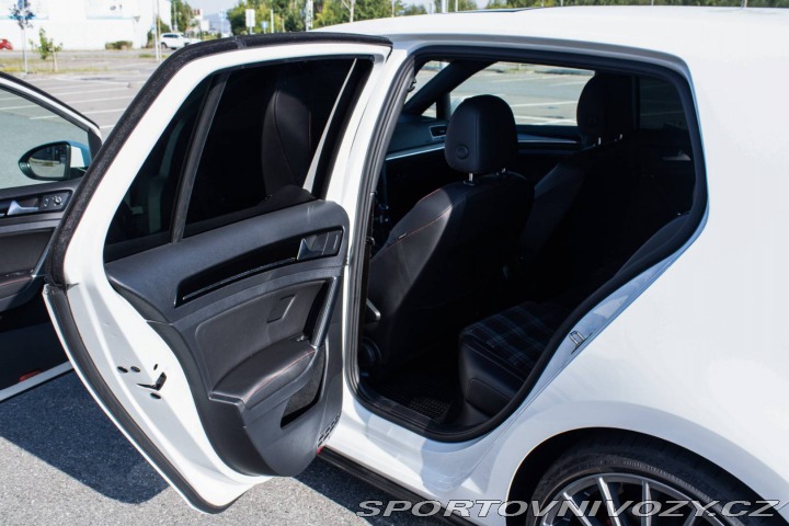 Volkswagen Golf 2.0 TSI GTI Perfomance, 2016