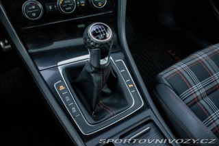 Volkswagen Golf 2.0 TSI GTI Perfomance, 2016