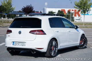 Volkswagen Golf 2.0 TSI GTI Perfomance, 2016