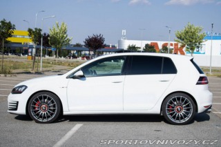 Volkswagen Golf 2.0 TSI GTI Perfomance, 2016