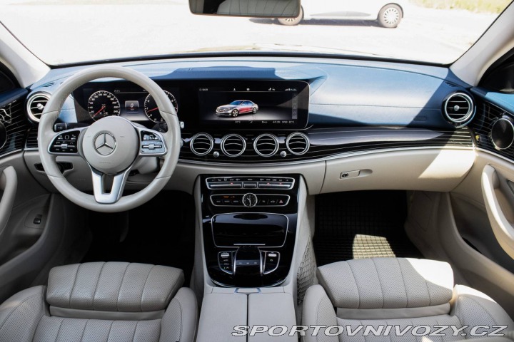 Mercedes-Benz E 450 4MATIC A/T, 270kW (2 2019
